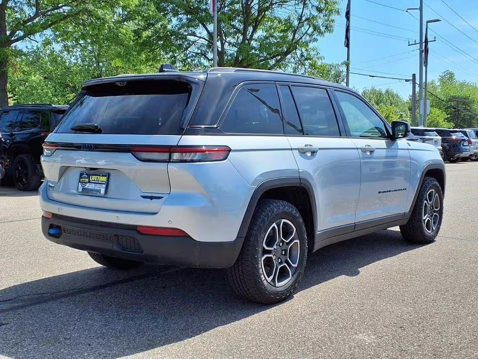 Jeep Grand Cherokee 4xe Trailhawk 2022 | Grand Car Jeep Grand Cherokee 4xe Trailhawk 2022 - доставка авто из США