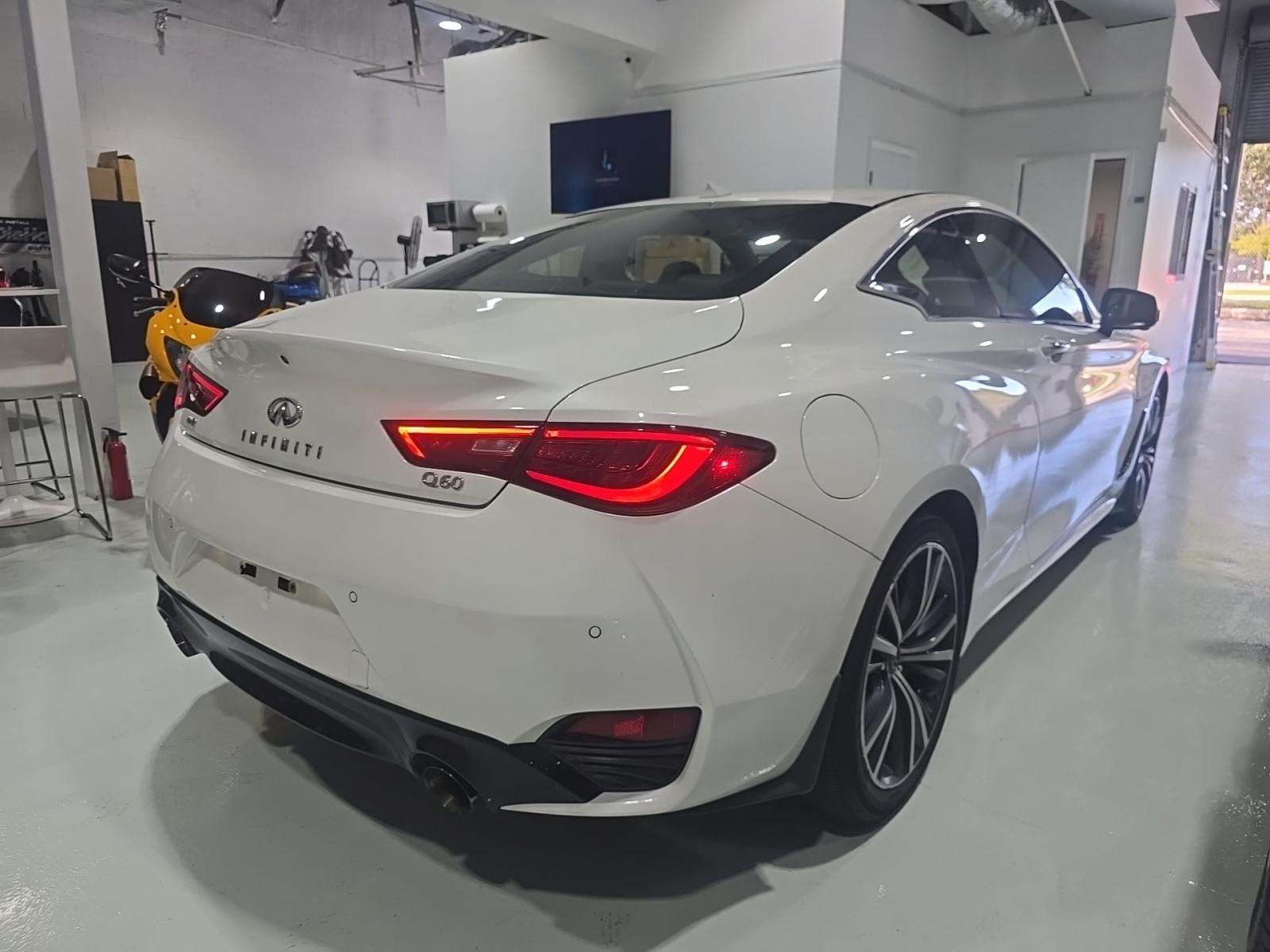 INFINITI Q60 LUXE 2021 | Grand Car INFINITI Q60 LUXE 2021 - доставка авто из США