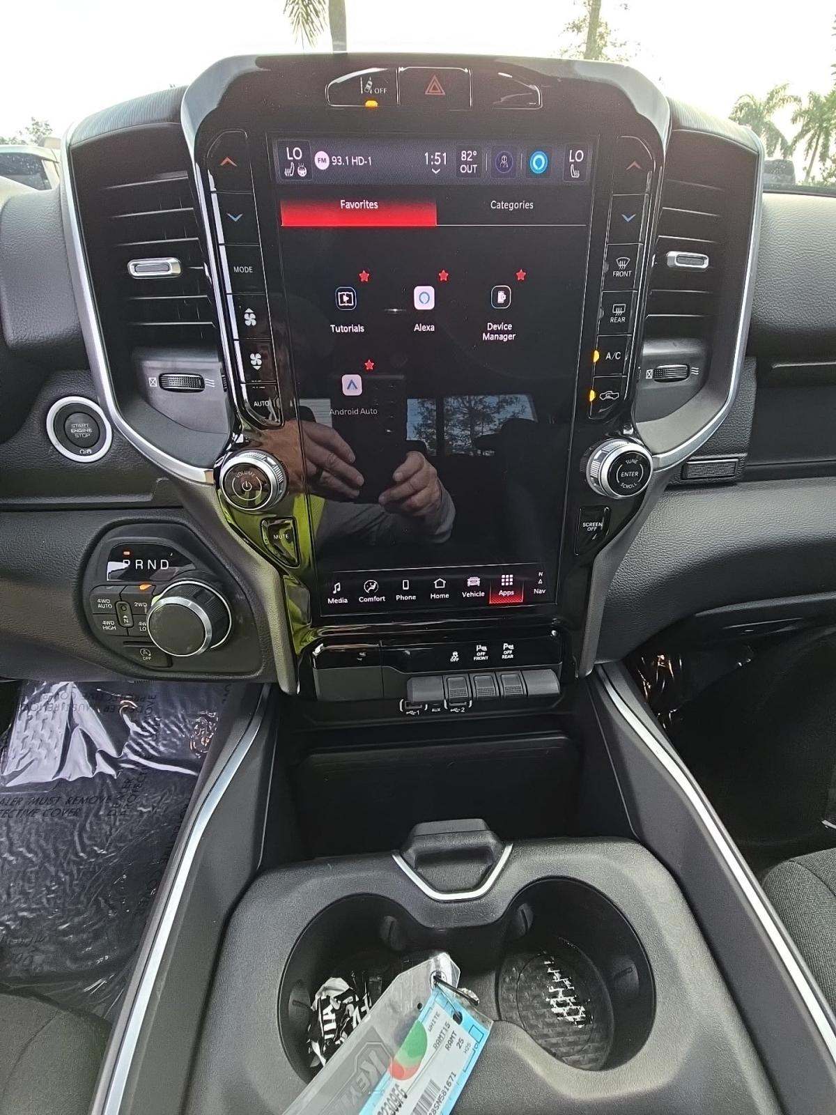 Ram 1500 Big Horn Crew Cab Short Bed 2025 | Grand Car Ram 1500 Big Horn Crew Cab Short Bed 2025 - доставка авто из США