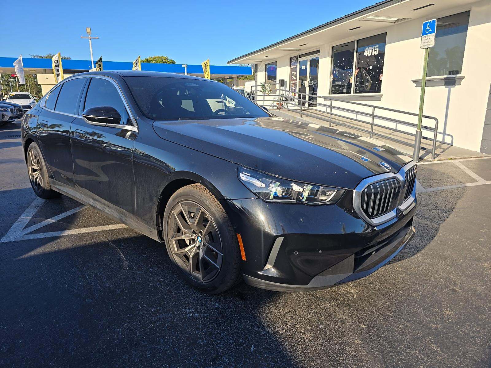 BMW 5 Series Sedan 530i xDrive 2026 | Grand Car BMW 5 Series Sedan 530i xDrive 2026 - доставка авто из США