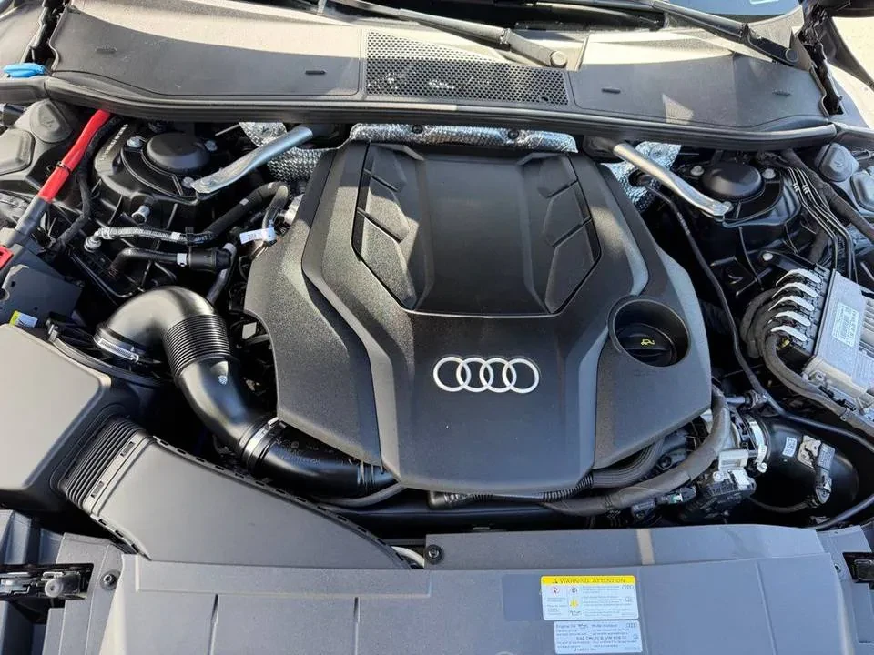 Audi A7 Premium 2023 | Grand Car Audi A7 Premium 2023 - доставка авто из США
