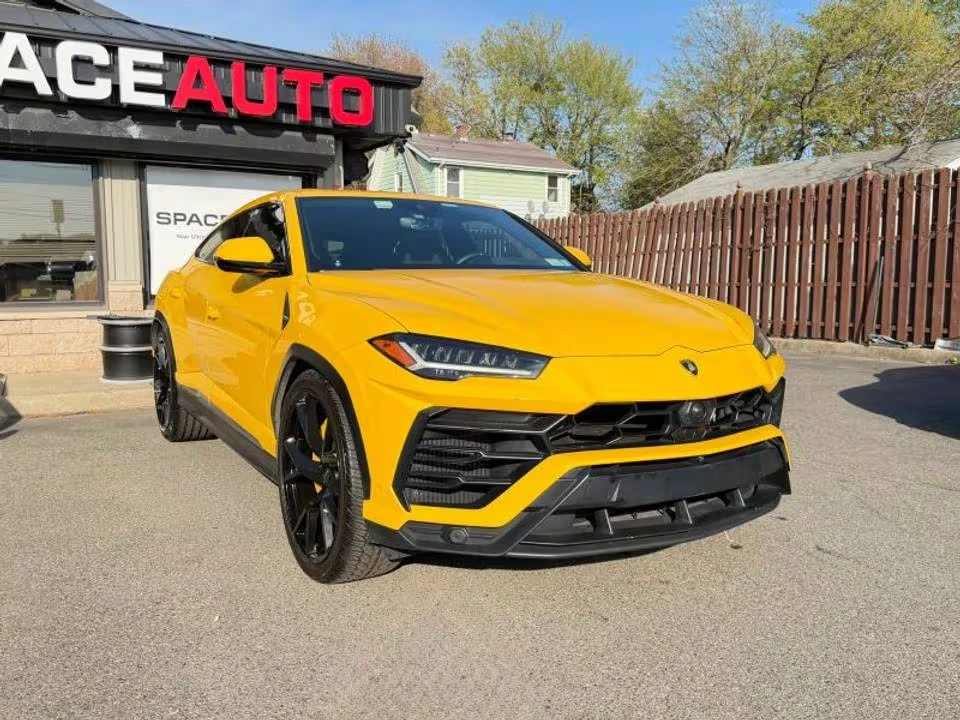 Lamborghini Urus 2019 - доставка авто из США