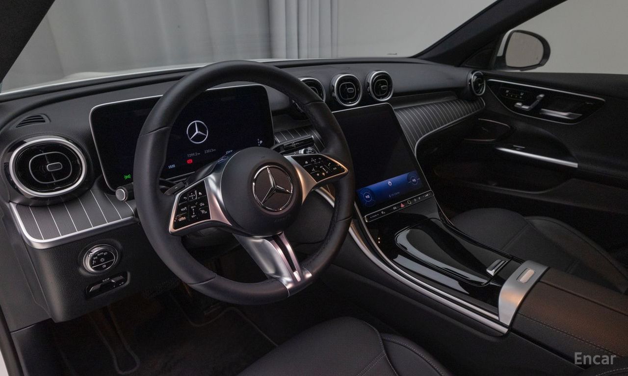 Mercedes-Benz C300 4MATIC Avantgarde 2024 | Grand Car Mercedes-Benz C300 4MATIC Avantgarde 2024 - доставка авто из США