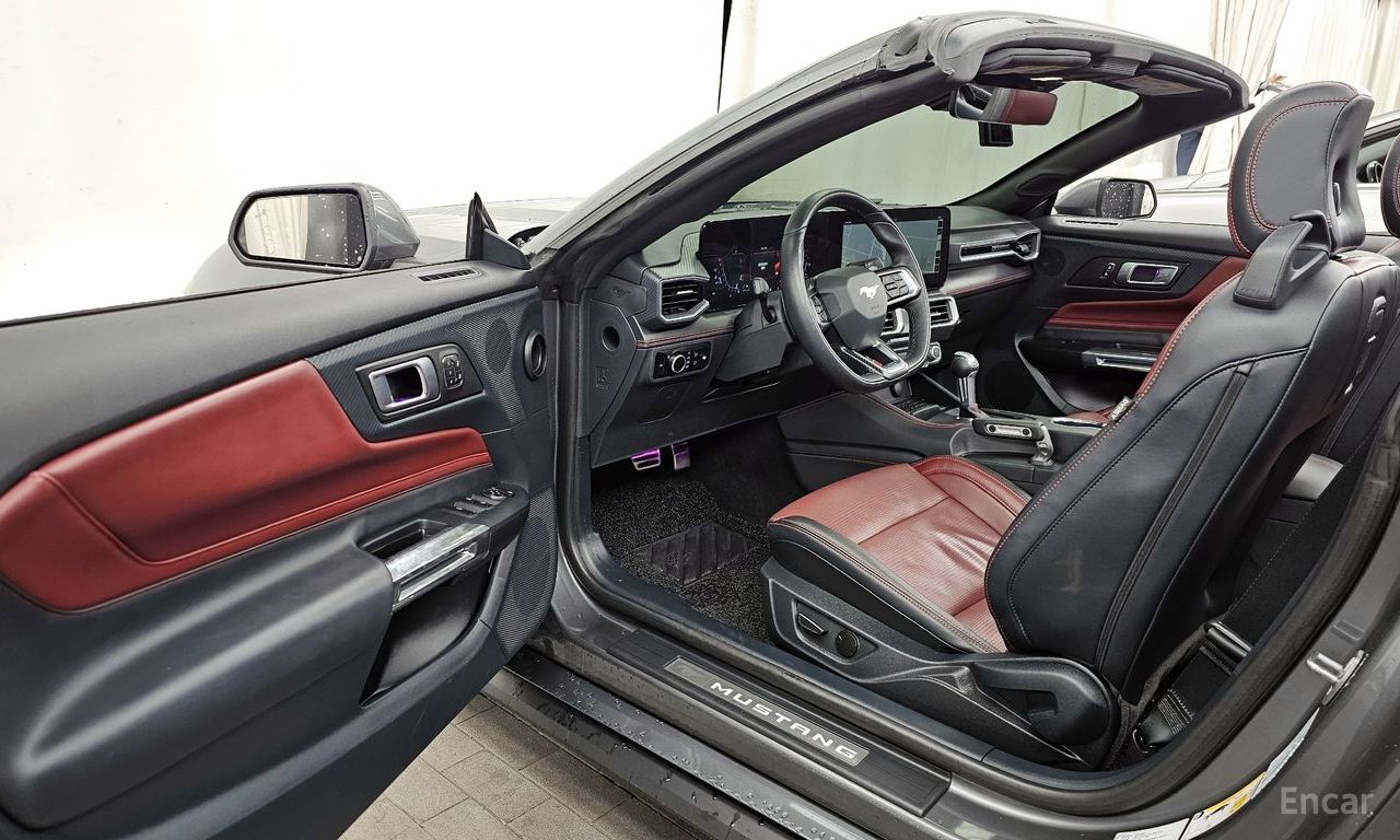 Ford Mustang 5.0 GT Premium Convertible 2024 | Grand Car Ford Mustang 5.0 GT Premium Convertible 2024 - доставка авто из США