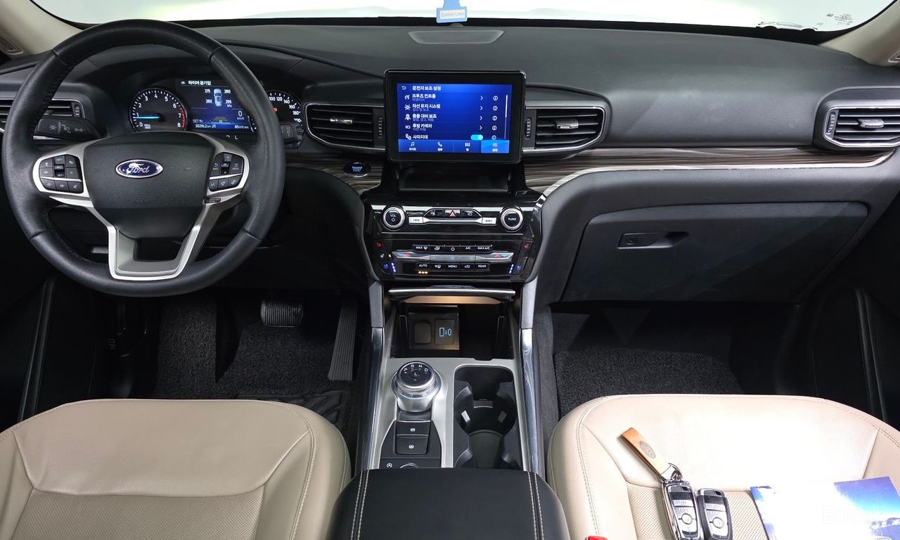 Ford Explorer Limited 4WD | Grand Car Ford Explorer Limited 4WD - доставка авто из США