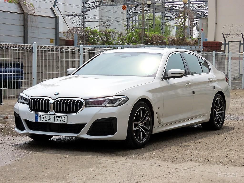 BMW 5 Series 520i M Sport 2023 | Grand Car BMW 5 Series 520i M Sport 2023 - доставка авто из США