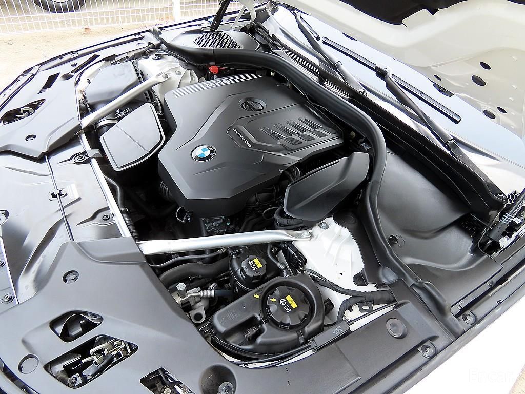 BMW 5 Series 520i M Sport 2023 | Grand Car BMW 5 Series 520i M Sport 2023 - доставка авто из США