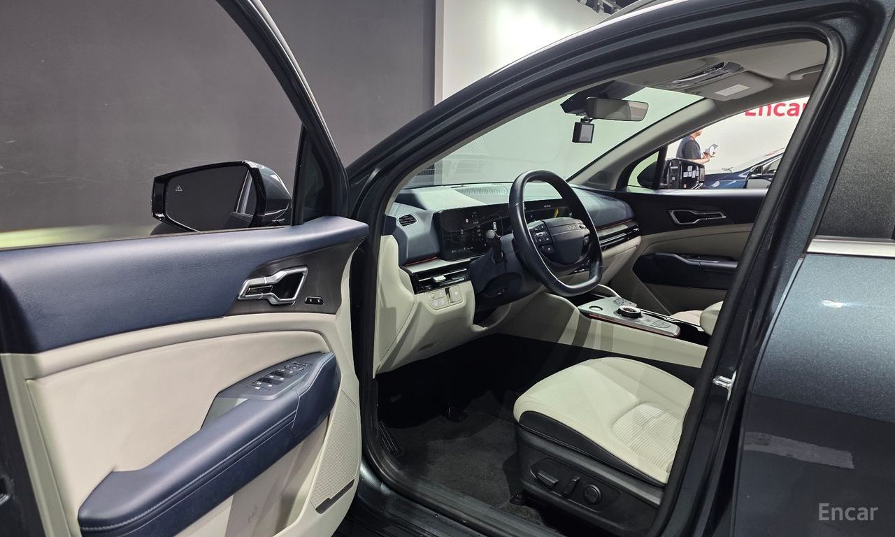 Kia Sportage Hybrid HEV 4WD Signature 2025 | Grand Car Kia Sportage Hybrid HEV 4WD Signature 2025 - доставка авто из США
