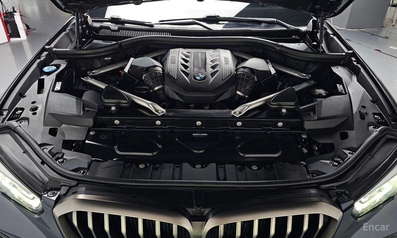 BMW X5 (G05) M50i 2022 | Grand Car BMW X5 (G05) M50i 2022 - доставка авто из США