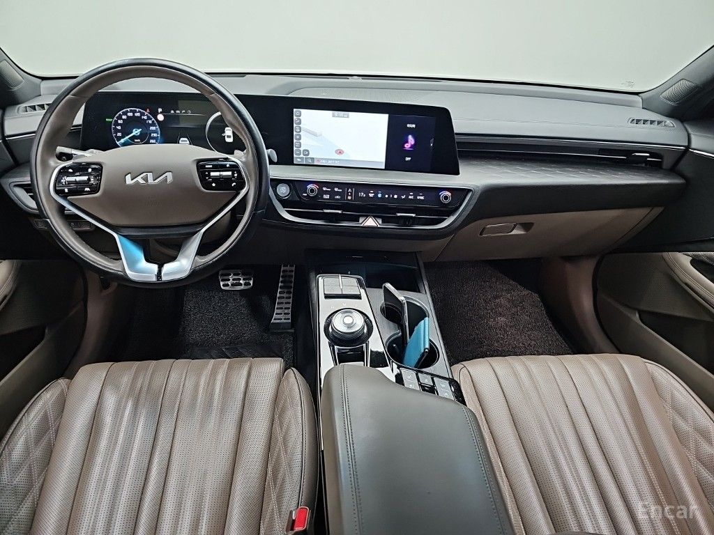 Kia K8 Hybrid Signature 2022 | Grand Car Kia K8 Hybrid Signature 2022 - доставка авто из США