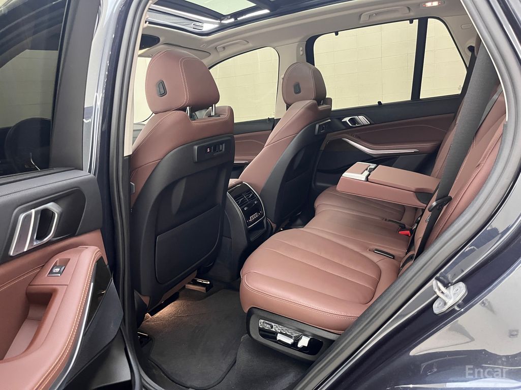 BMW X5 xDrive40i xLine 2022 | Grand Car BMW X5 xDrive40i xLine 2022 - доставка авто из США