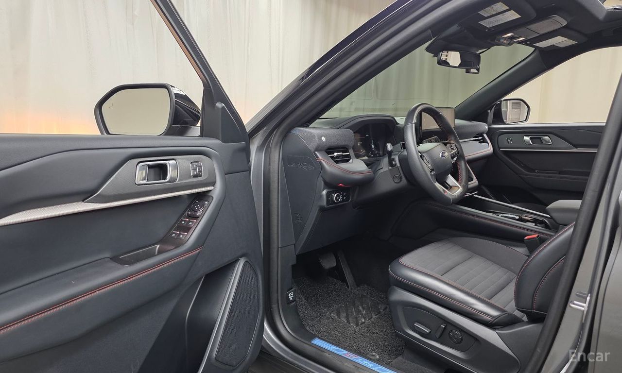 Ford Explorer ST-Line 4WD 2025 | Grand Car Ford Explorer ST-Line 4WD 2025 - доставка авто из США