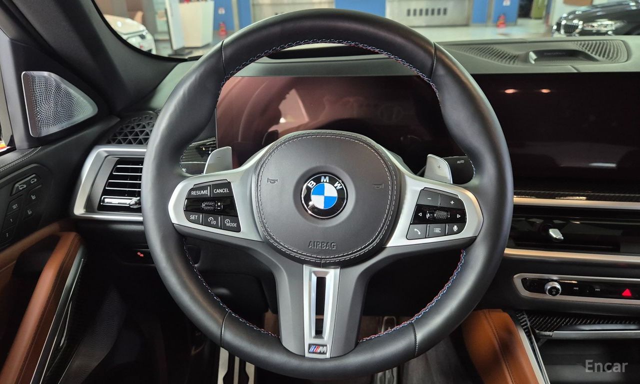 BMW X6 M60i 2025 | Grand Car BMW X6 M60i 2025 - доставка авто из США
