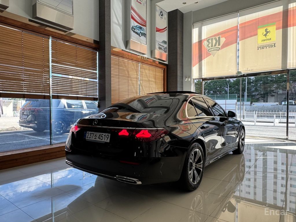 Mercedes-Benz E-Class Avantgarde 2024 | Grand Car Mercedes-Benz E-Class Avantgarde 2024 - доставка авто из США