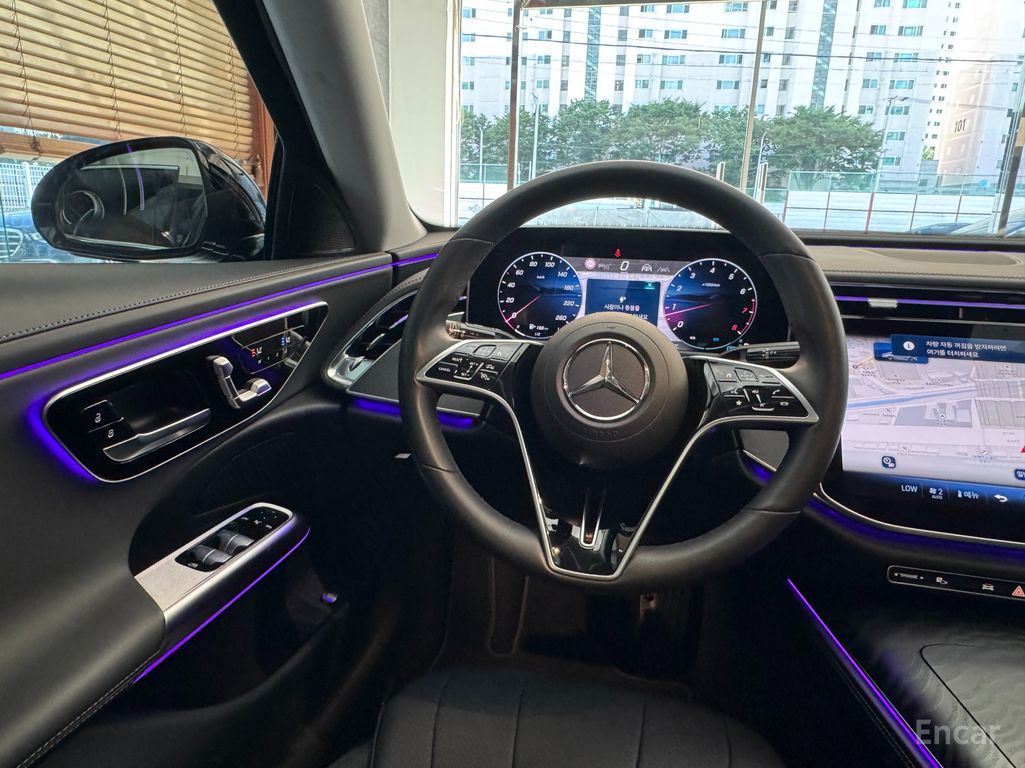 Mercedes-Benz E-Class Avantgarde 2024 | Grand Car Mercedes-Benz E-Class Avantgarde 2024 - доставка авто из США