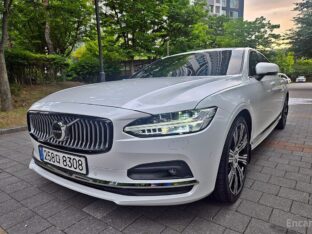 Volvo S90 B6 AWD Ultra Bright 2025 - доставка авто из США