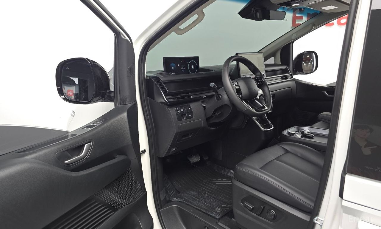 Hyundai Staria HEV 2026 | Grand Car Hyundai Staria HEV 2026 - доставка авто из США