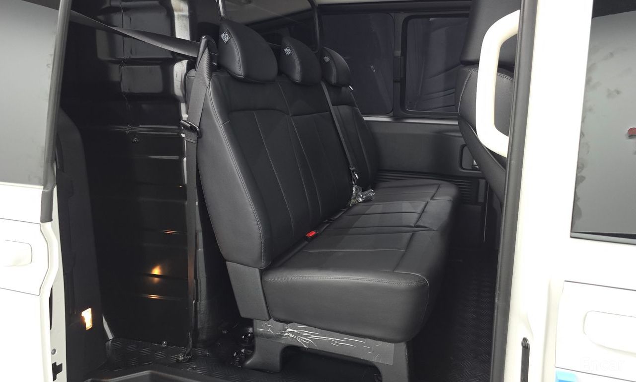 Hyundai Staria HEV 2026 | Grand Car Hyundai Staria HEV 2026 - доставка авто из США